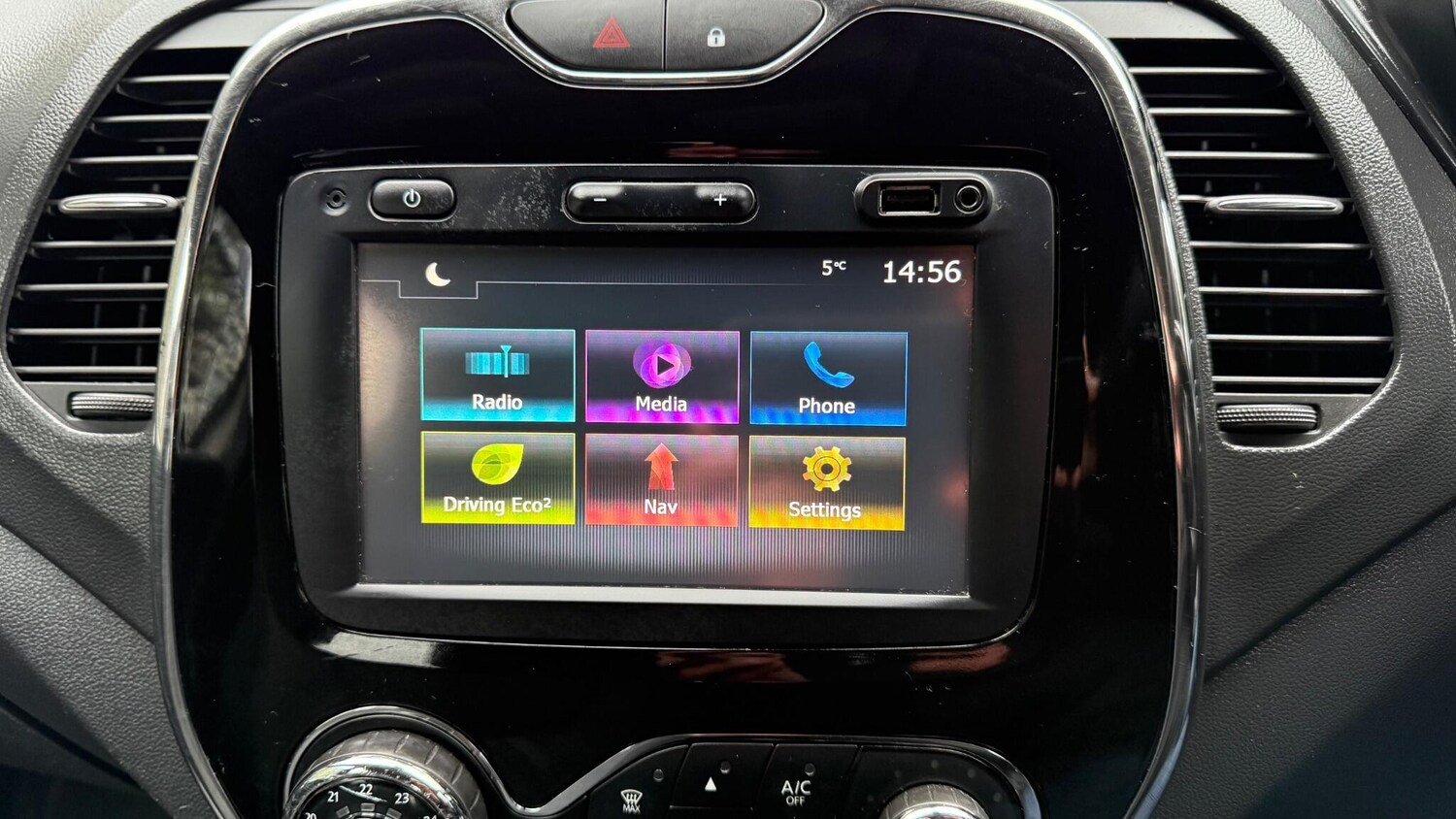 Used Renault Captur 2016 for sale - 77611862: Photo 64