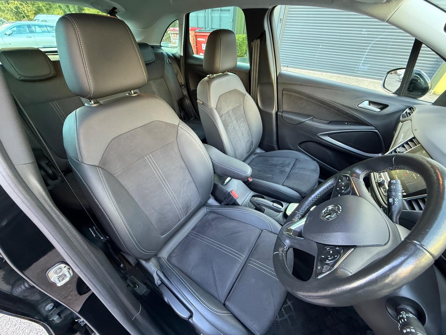 Used Vauxhall Crossland 2022 for sale - 76702053: Photo 23