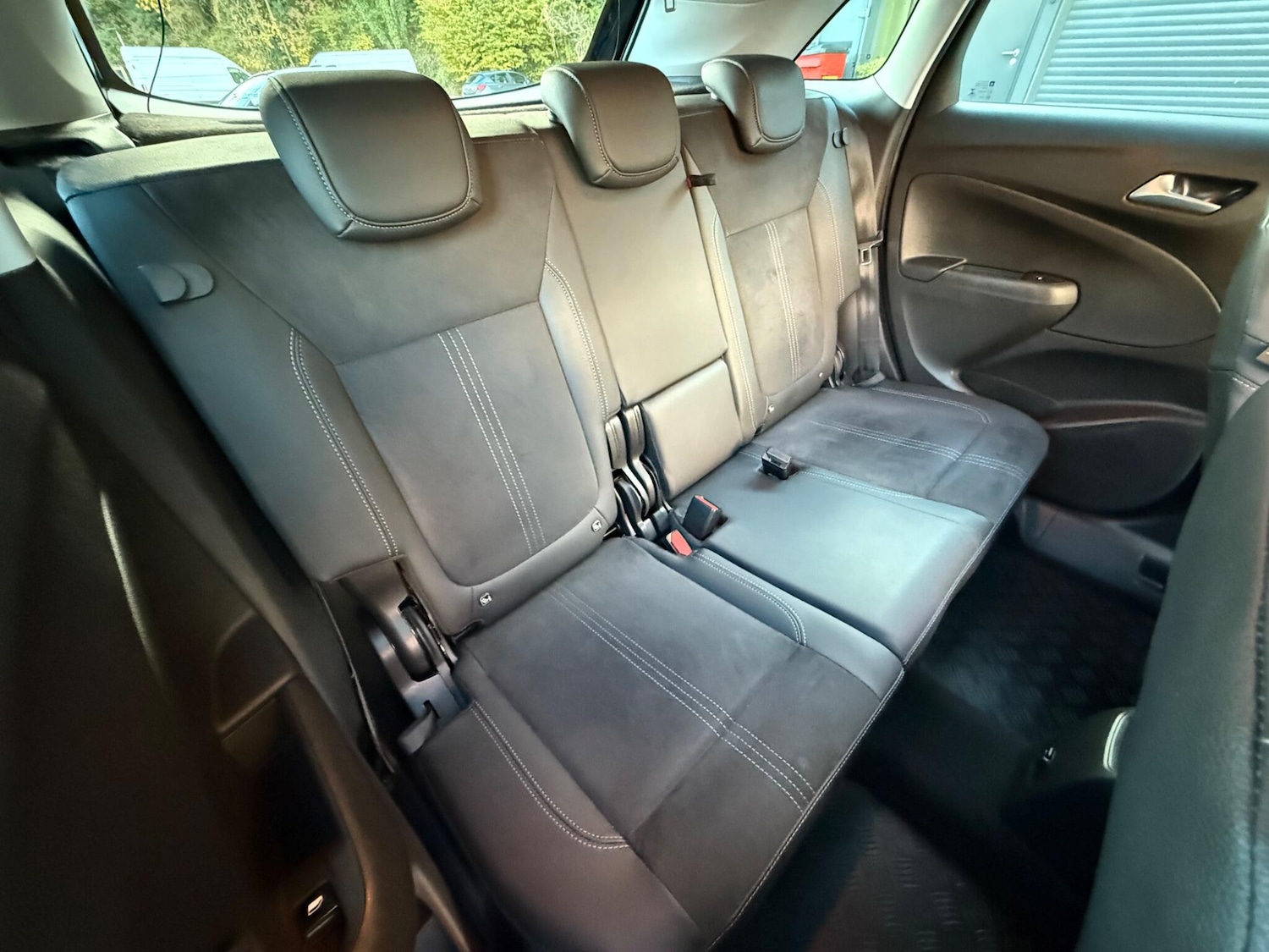 Used Vauxhall Crossland 2022 for sale - 76702053: Photo 28