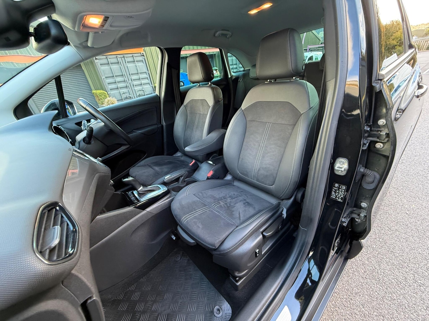 Used Vauxhall Crossland 2022 for sale - 76702053: Photo 47