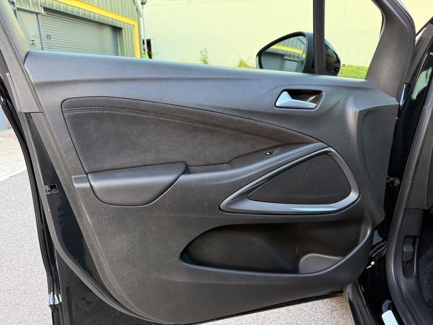 Used Vauxhall Crossland 2022 for sale - 76702053: Photo 50