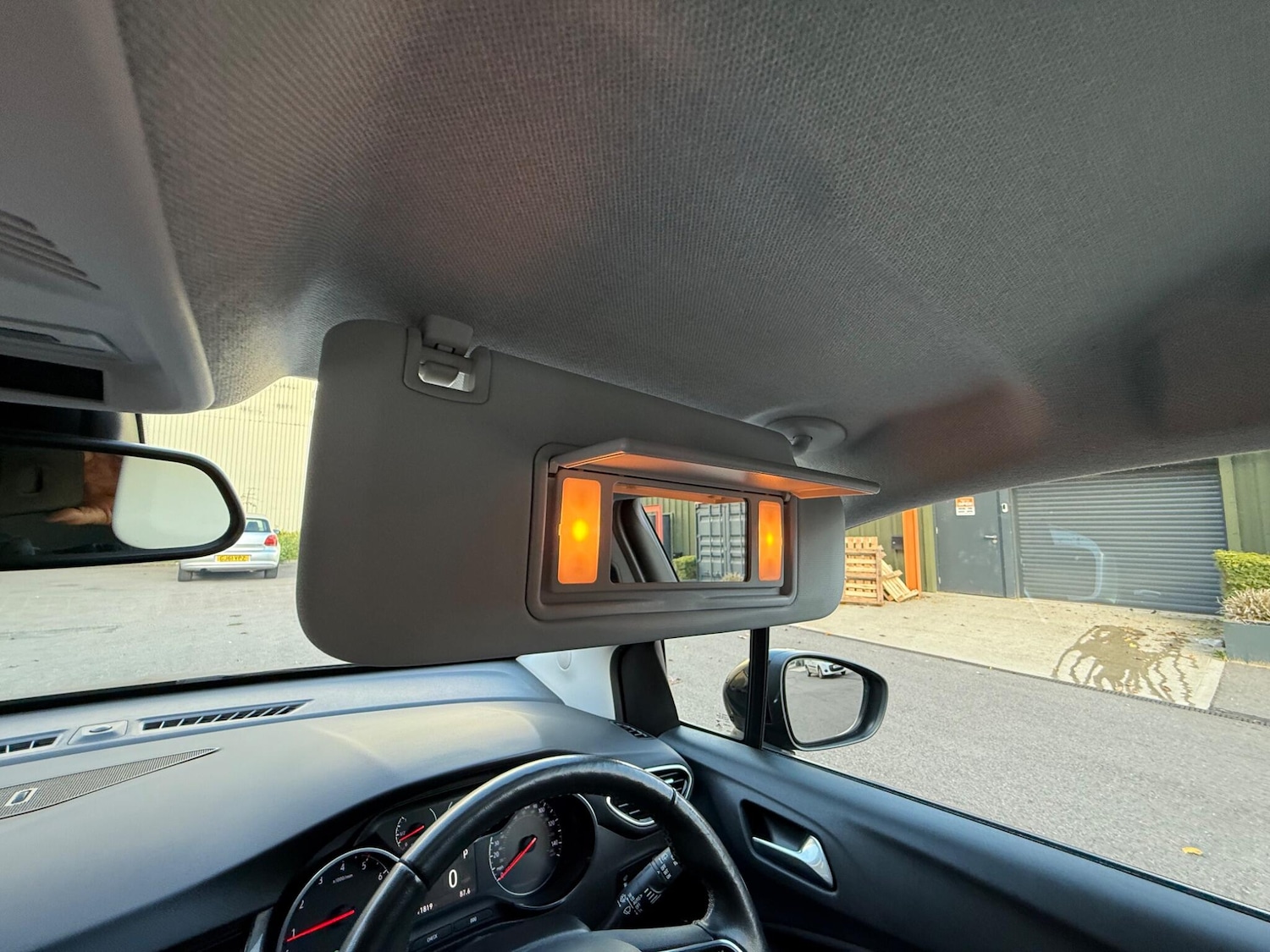 Used Vauxhall Crossland 2022 for sale - 76702053: Photo 74