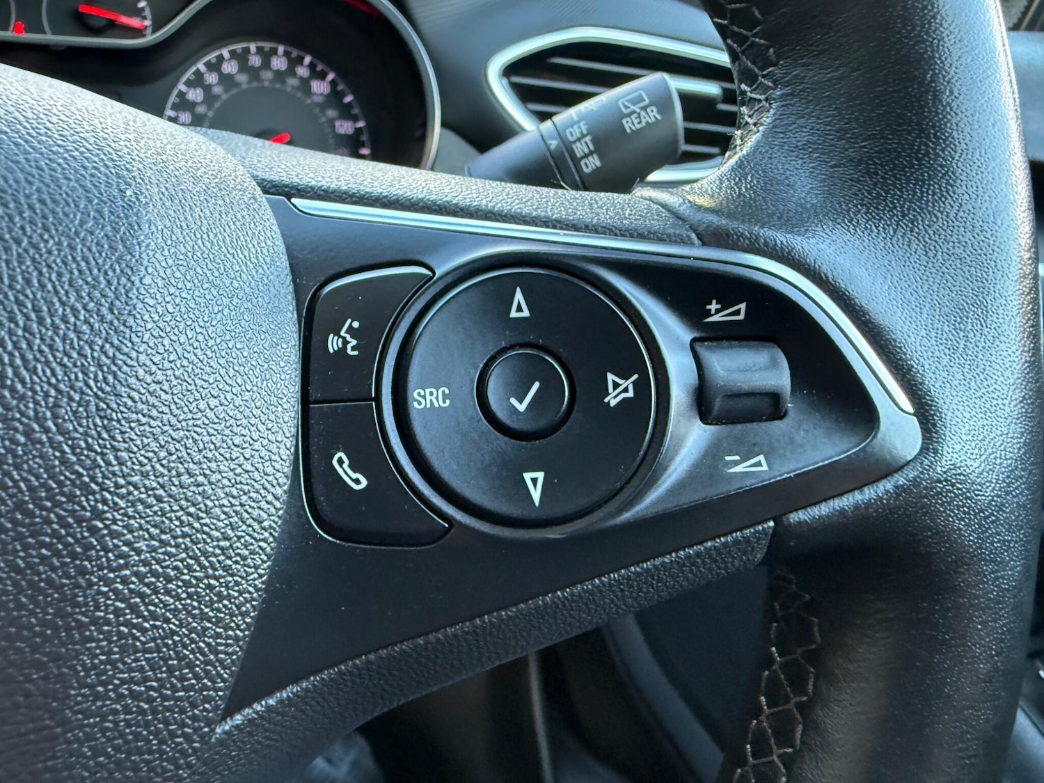 Used Vauxhall Crossland 2022 for sale - 76702053: Photo 78