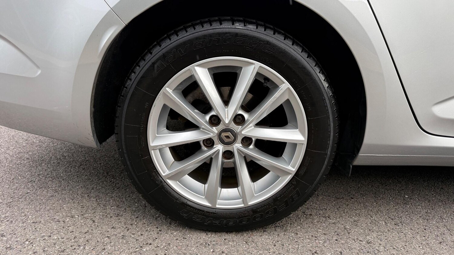 Used Renault Megane 2019 for sale - 77839760: Photo 12