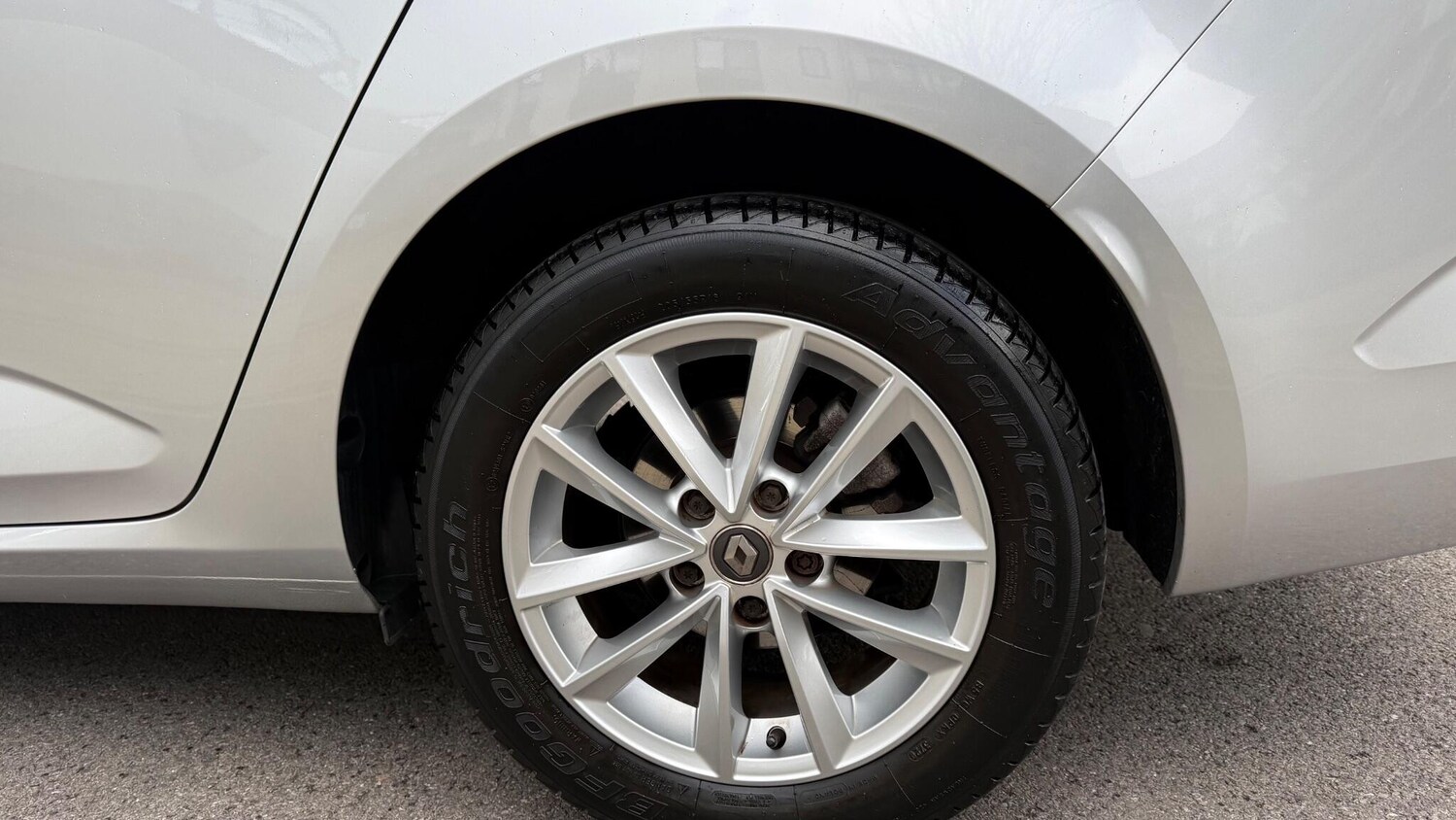 Used Renault Megane 2019 for sale - 77839760: Photo 15