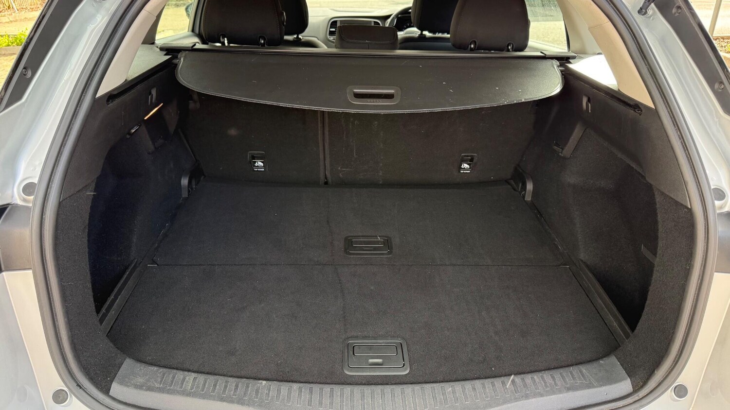 Used Renault Megane 2019 for sale - 77839760: Photo 27