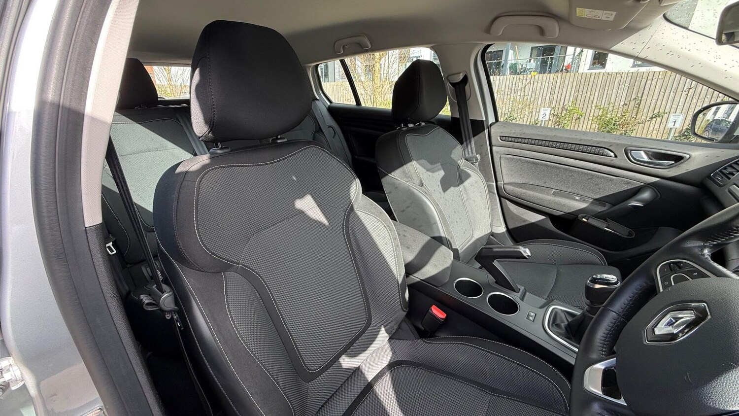 Used Renault Megane 2019 for sale - 77839760: Photo 30