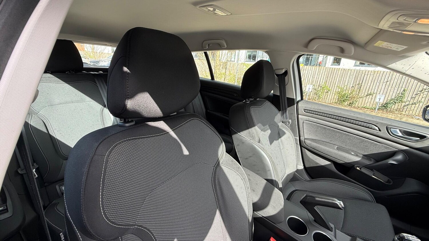 Used Renault Megane 2019 for sale - 77839760: Photo 33