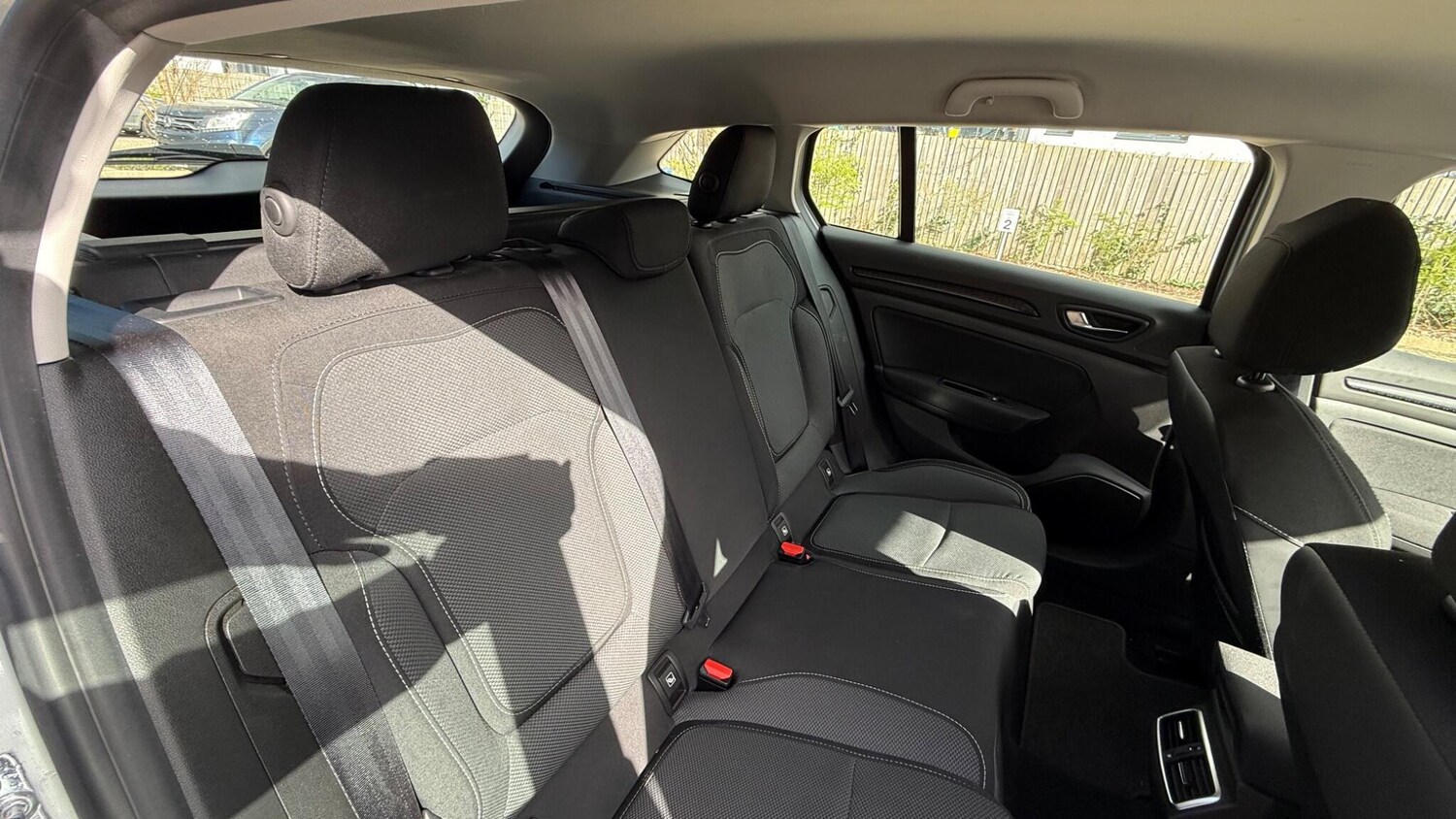 Used Renault Megane 2019 for sale - 77839760: Photo 37