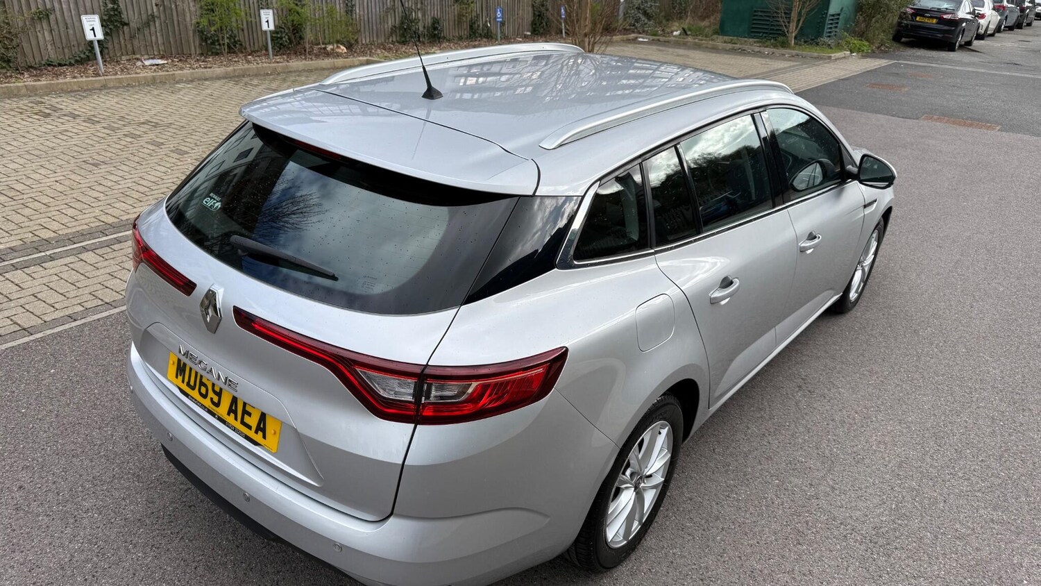 Used Renault Megane 2019 for sale - 77839760: Photo 7