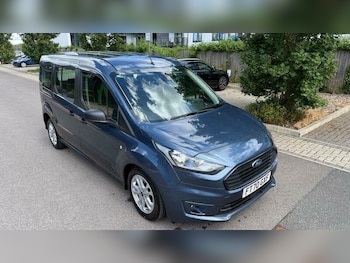 Used Ford Grand Tourneo Connect 2021 for sale - 79609313: Photo