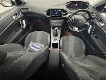 Used Peugeot 308 SW 2021 for sale - 77440555: Photo