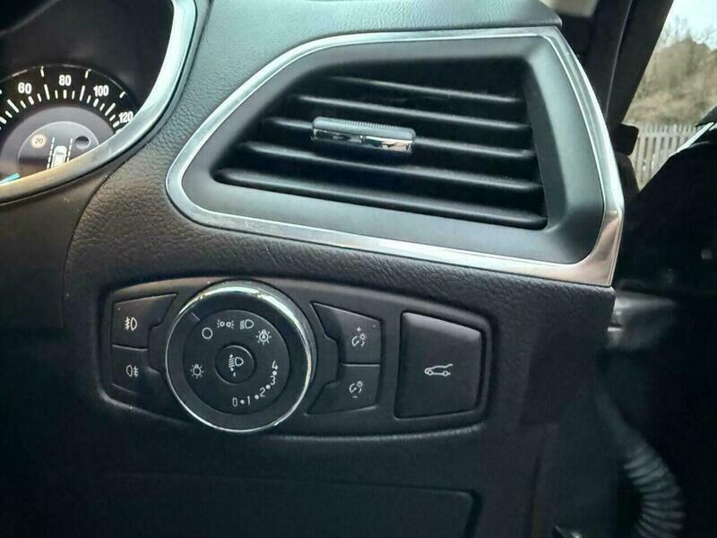 Used Ford Galaxy 2019 for sale - 77586133: Photo 31