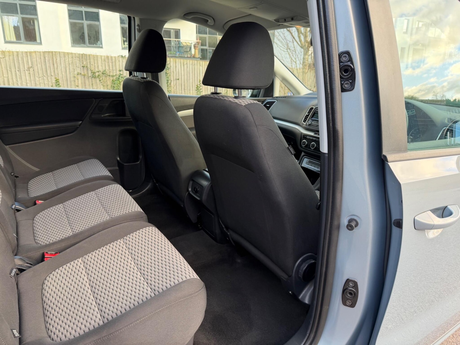 Used Volkswagen Sharan 2013 for sale - 77808651: Photo 17