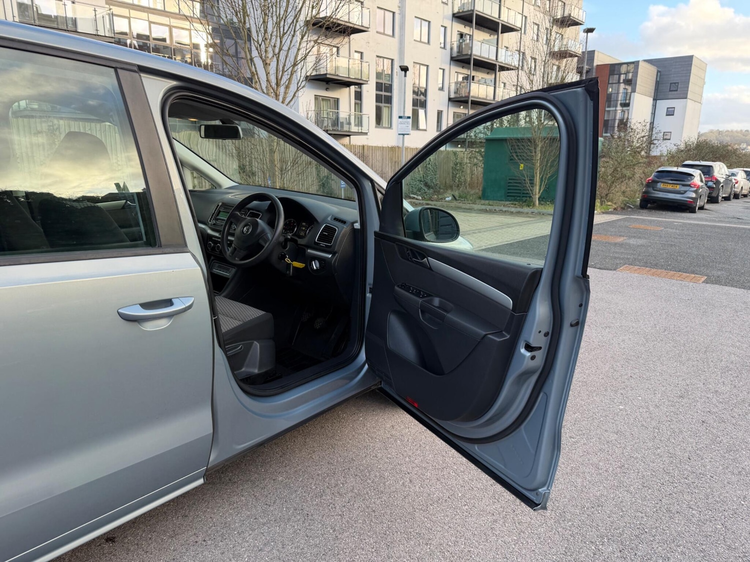 Used Volkswagen Sharan 2013 for sale - 77808651: Photo 20