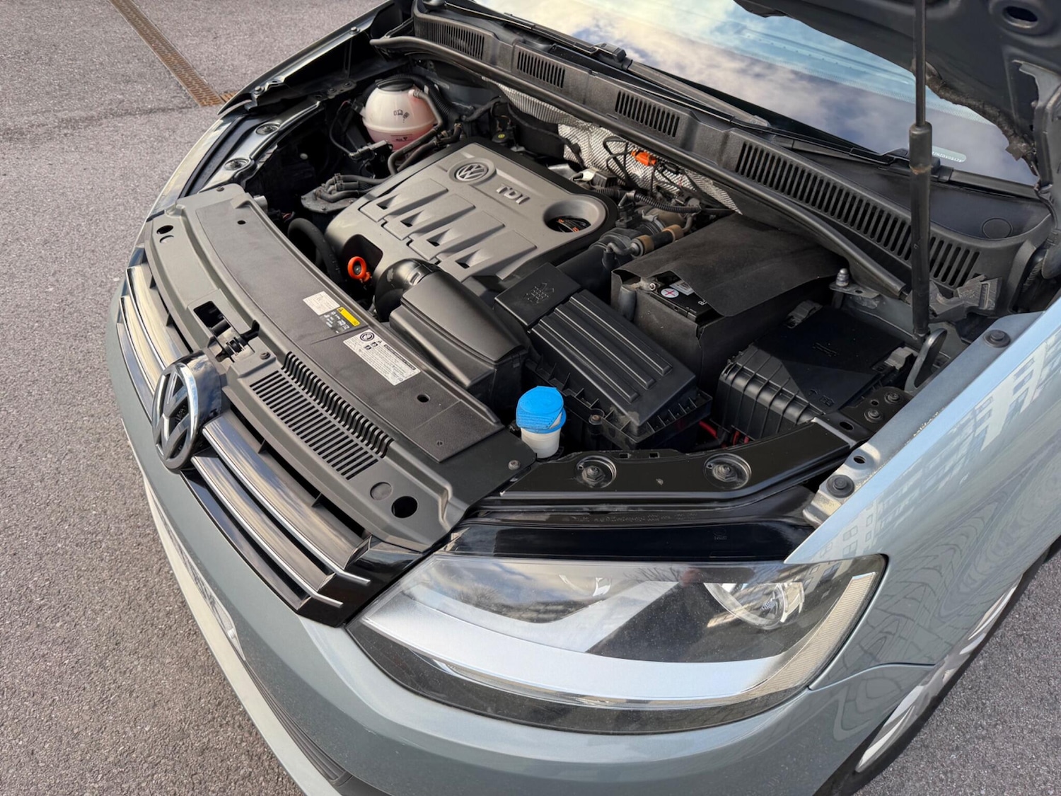 Used Volkswagen Sharan 2013 for sale - 77808651: Photo 25