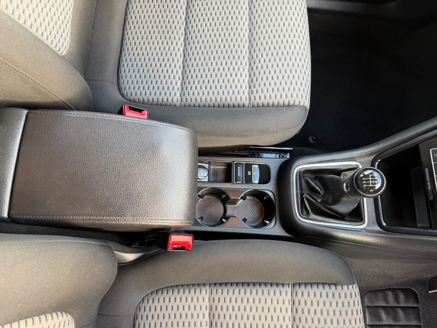 Used Volkswagen Sharan 2013 for sale - 77808651: Photo 8