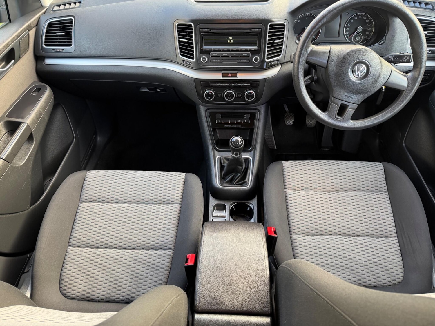 Used Volkswagen Sharan 2013 for sale - 77808651: Photo 9