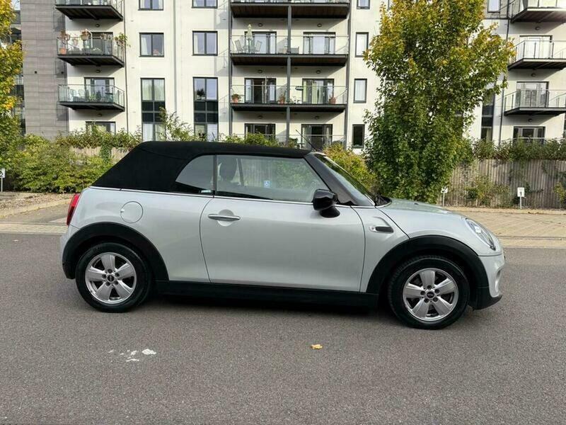 Used MINI Convertible 2019 for sale - 76108440: Photo 14