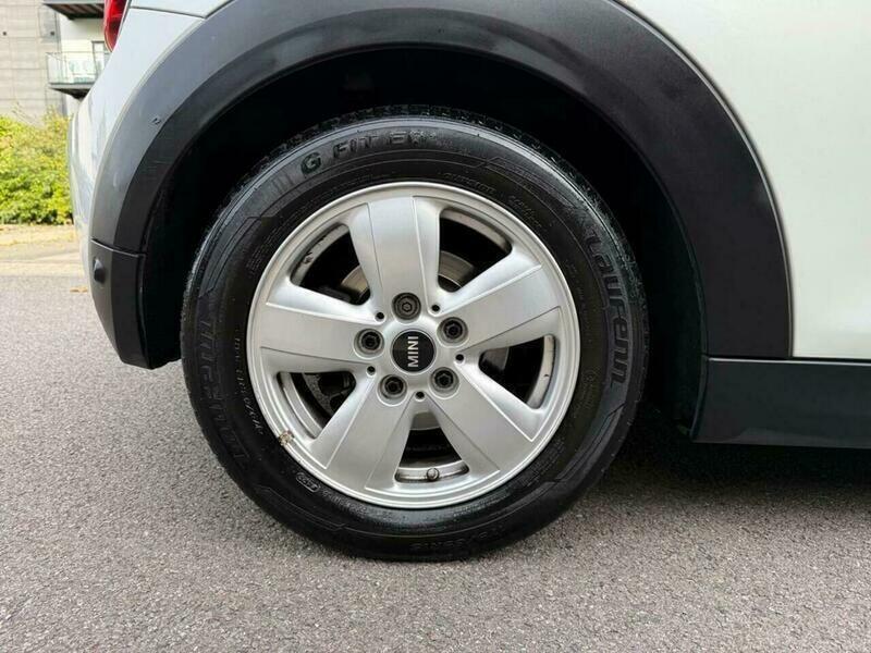 Used MINI Convertible 2019 for sale - 76108440: Photo 16