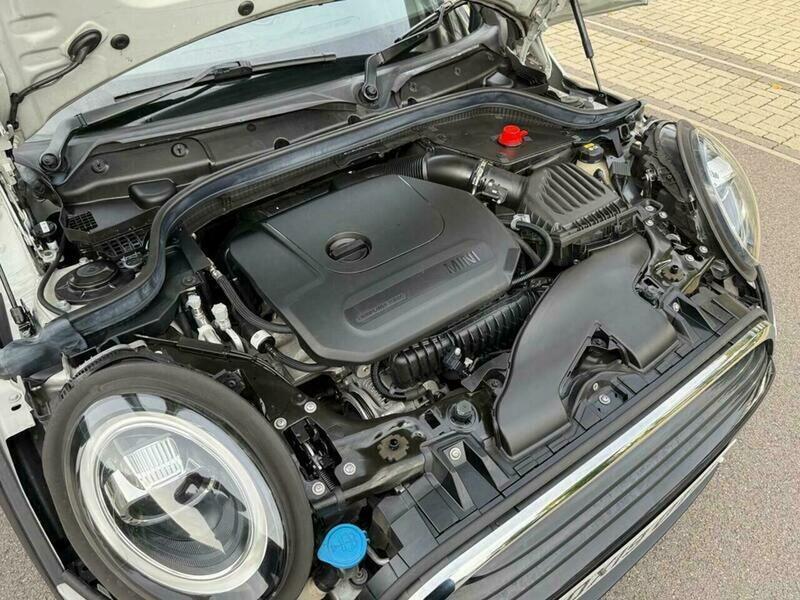 Used MINI Convertible 2019 for sale - 76108440: Photo 36