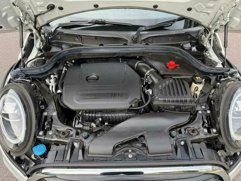 Used MINI Convertible 2019 for sale - 76108440: Photo 37