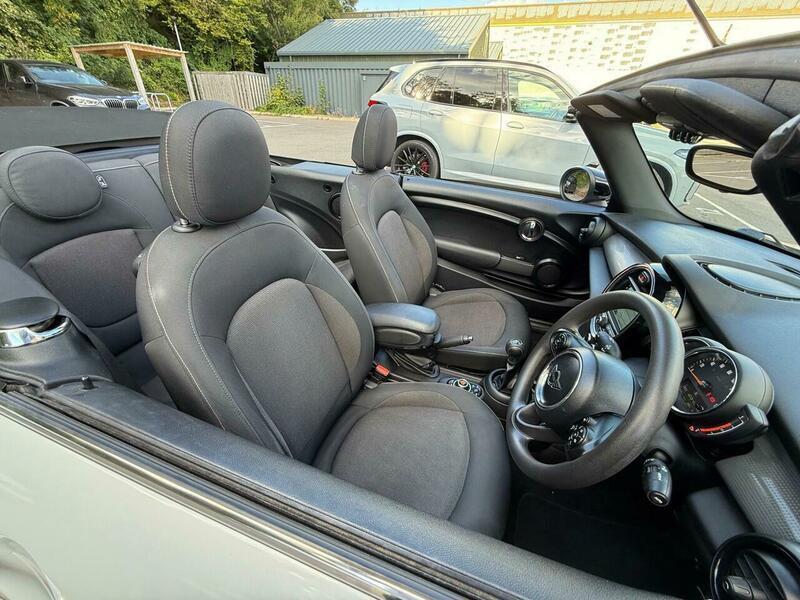 Used MINI Convertible 2019 for sale - 76108440: Photo 61