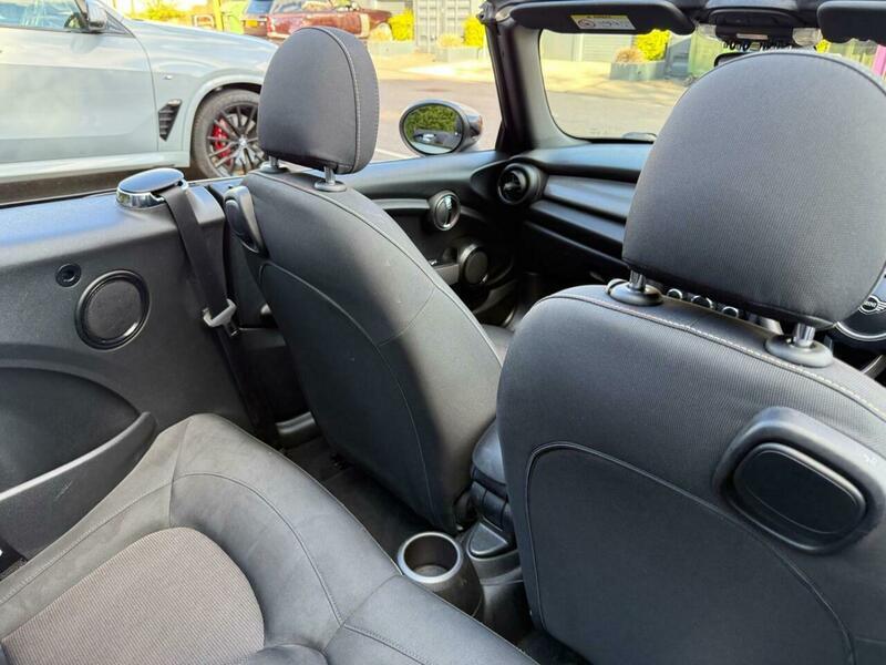 Used MINI Convertible 2019 for sale - 76108440: Photo 71