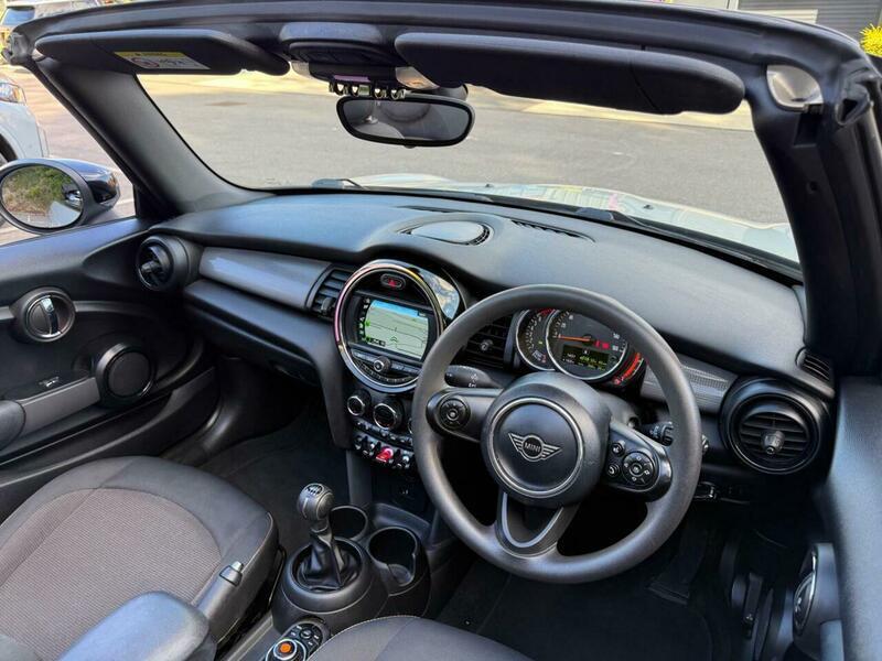 Used MINI Convertible 2019 for sale - 76108440: Photo 74