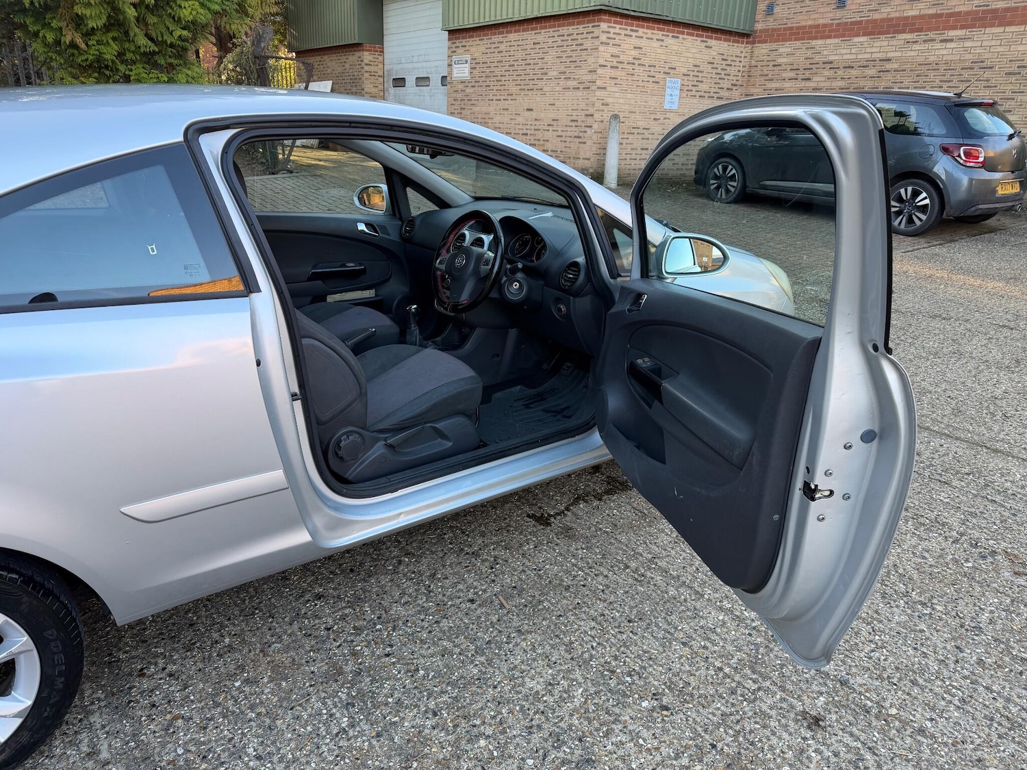 Used Vauxhall Corsa 2007 for sale - 76701803: Photo 6