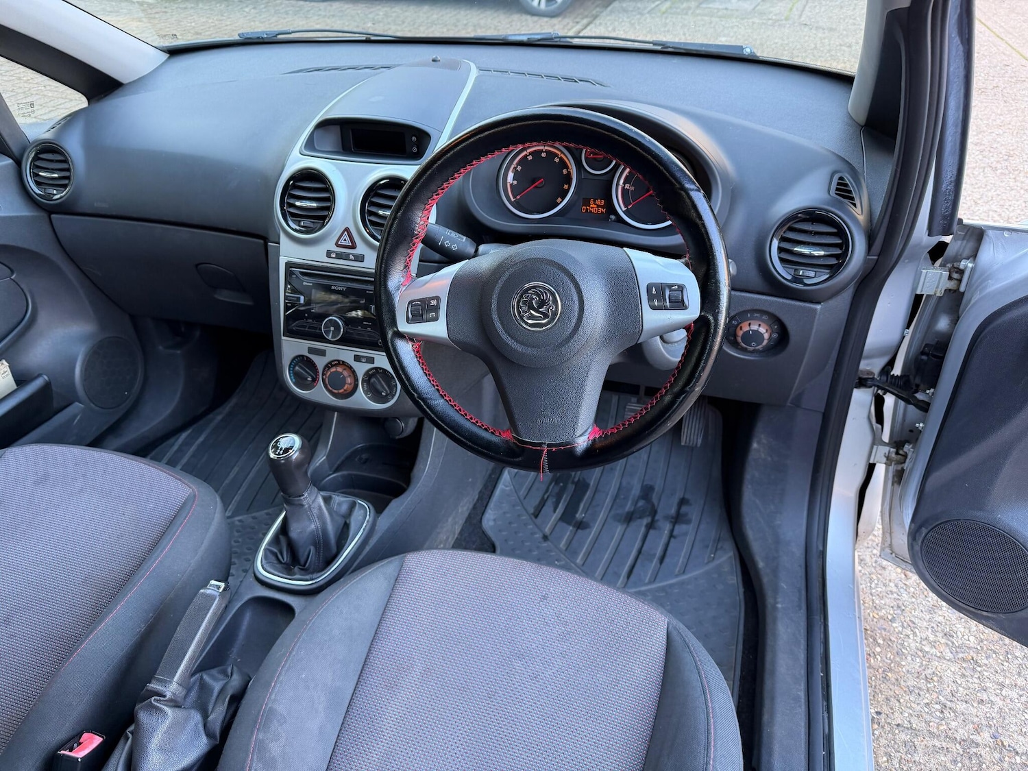 Used Vauxhall Corsa 2007 for sale - 76701803: Photo 8