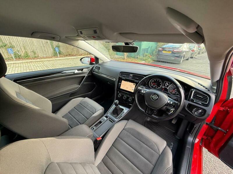 Used Volkswagen Golf for sale - 76728529: Photo 16