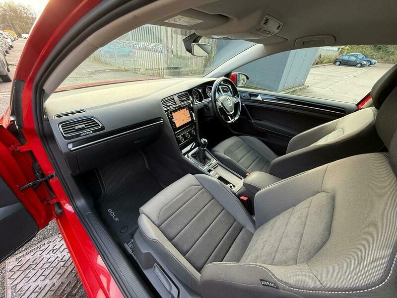 Used Volkswagen Golf for sale - 76728529: Photo 54