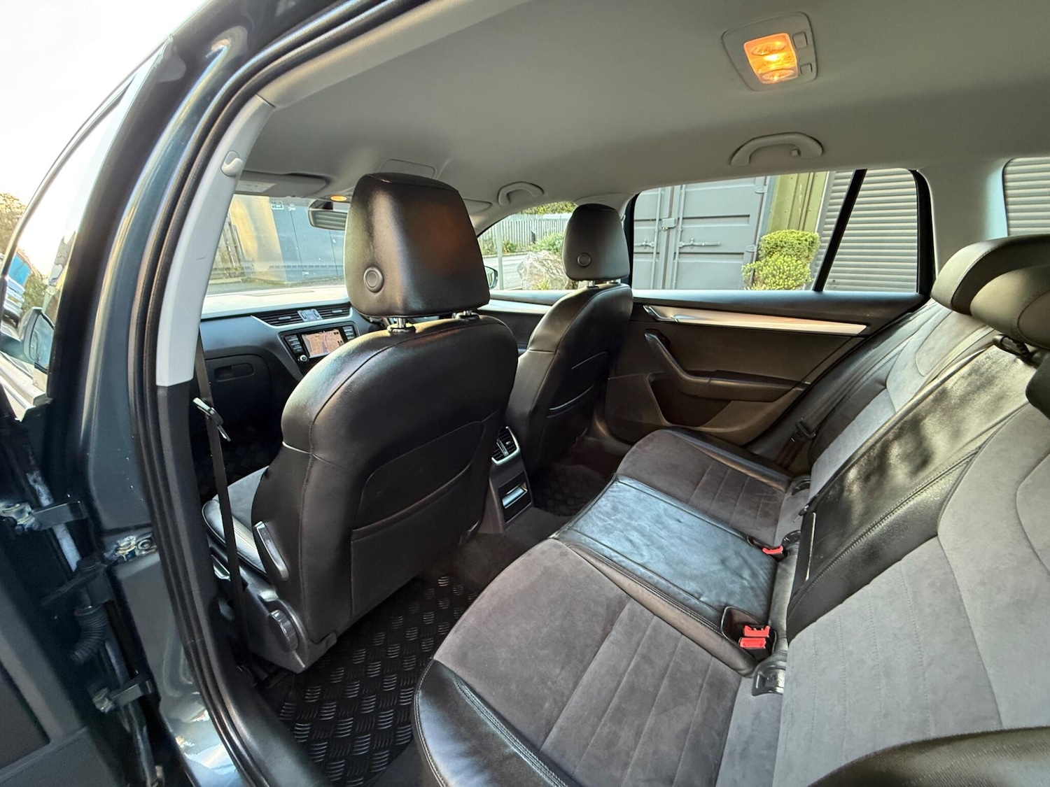 Used Skoda Octavia 2016 for sale - 76671572: Photo 35