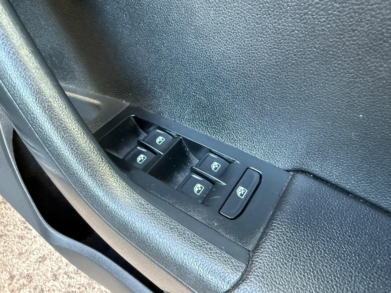 Used Skoda Octavia 2016 for sale - 76671572: Photo 37