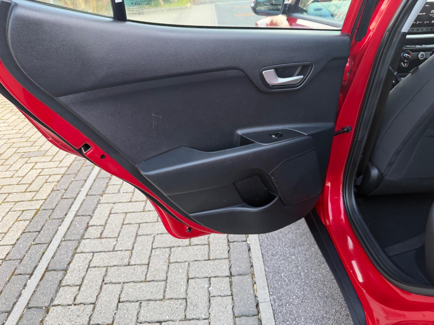 Used Kia Stonic for sale - 77754074: Photo 32