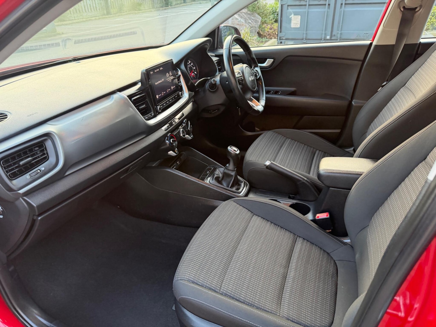 Used Kia Stonic for sale - 77754074: Photo 48