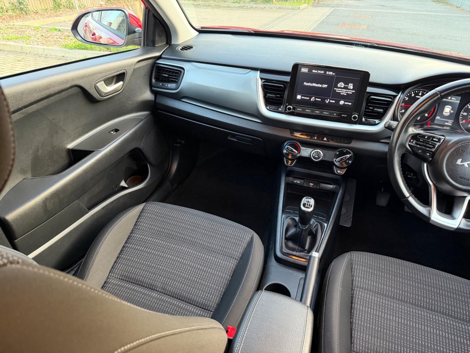 Used Kia Stonic for sale - 77754074: Photo 54