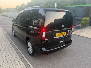 Used Ford Tourneo Connect 2023 for sale - 79093754: Photo