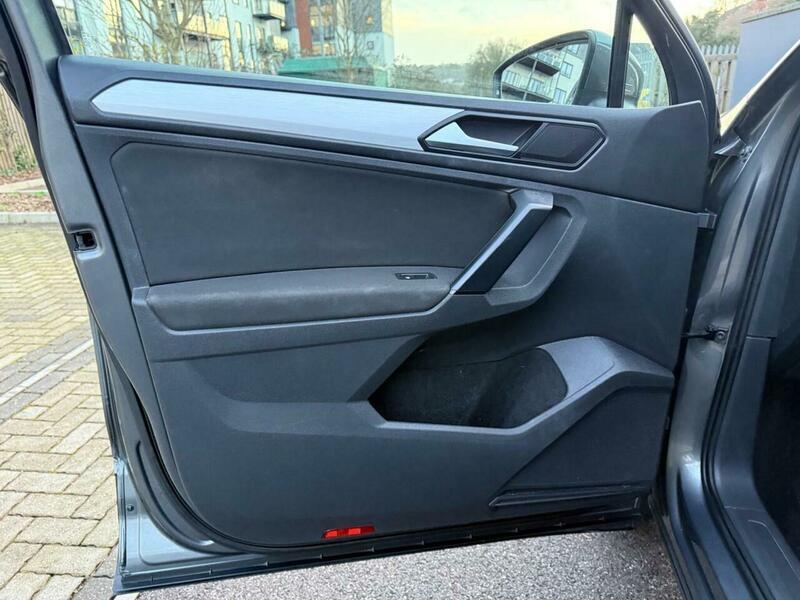 Used Volkswagen Tiguan 2020 for sale - 77237848: Photo 57