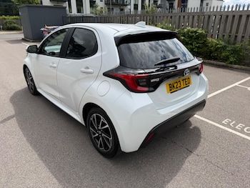 Used Toyota Yaris 2023 for sale - 78601248: Photo