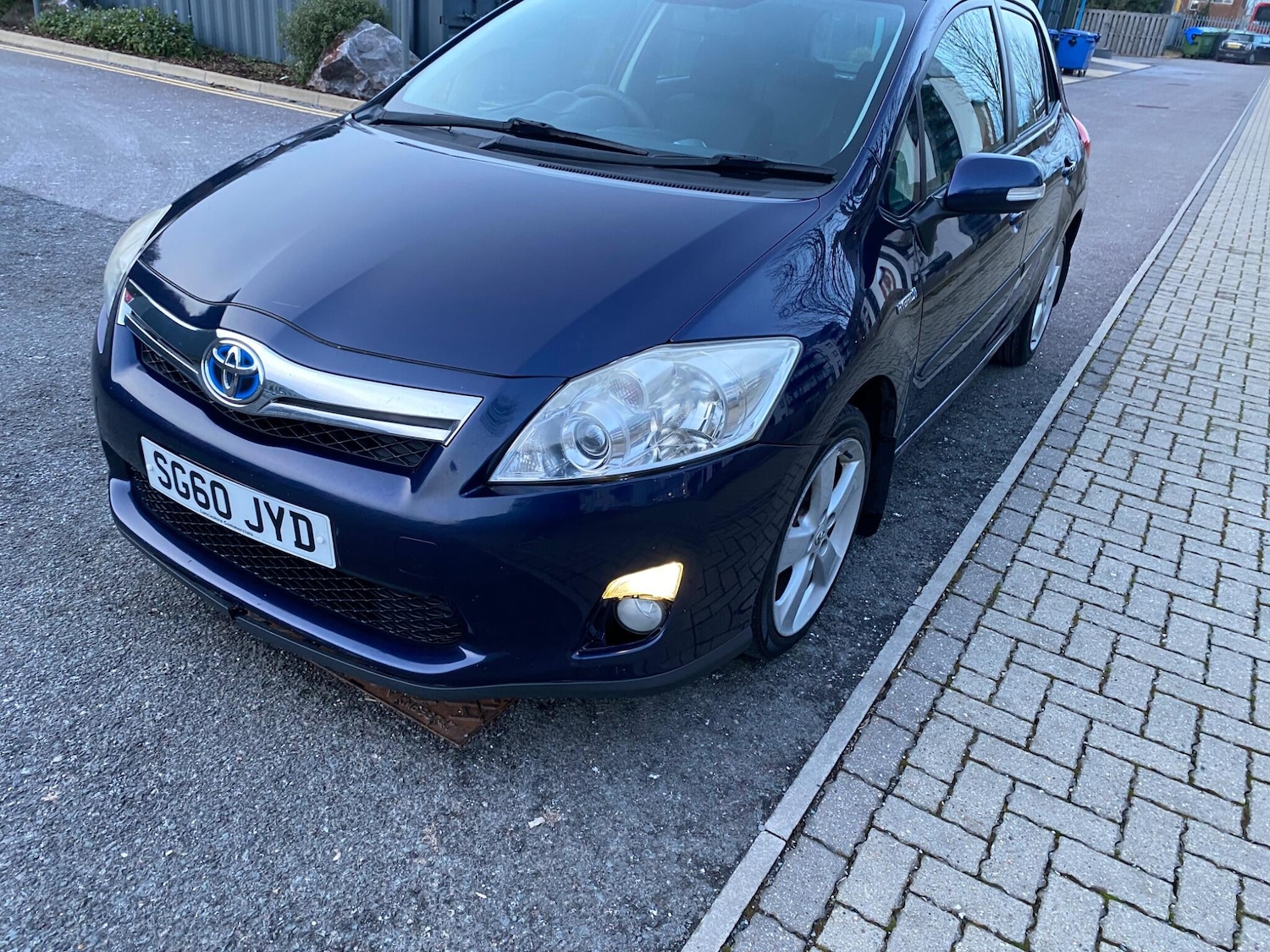 Used Toyota Auris 2010 for sale - 77559557: Photo 14