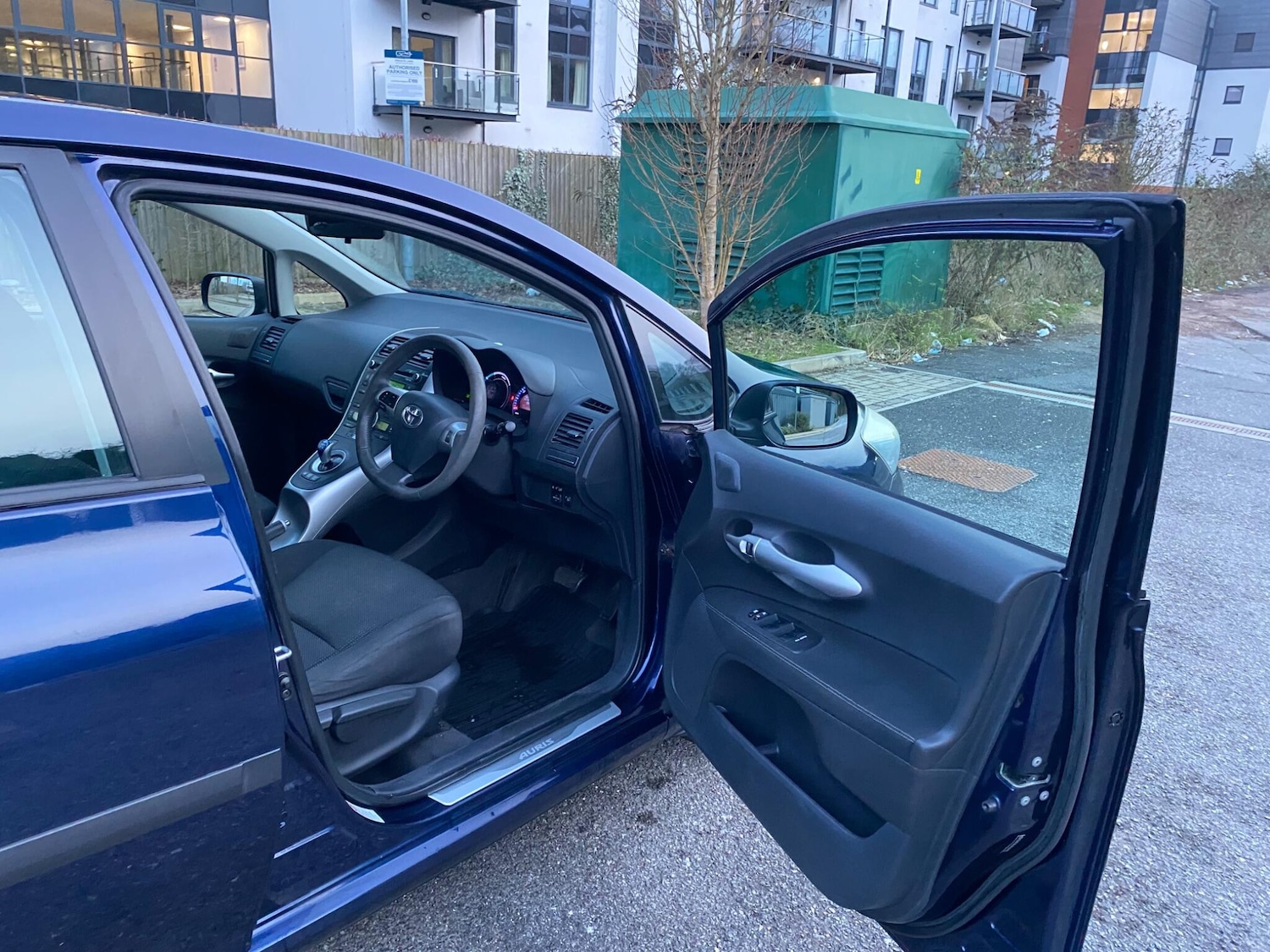 Used Toyota Auris 2010 for sale - 77559557: Photo 15