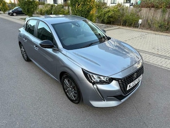 Peugeot - 208