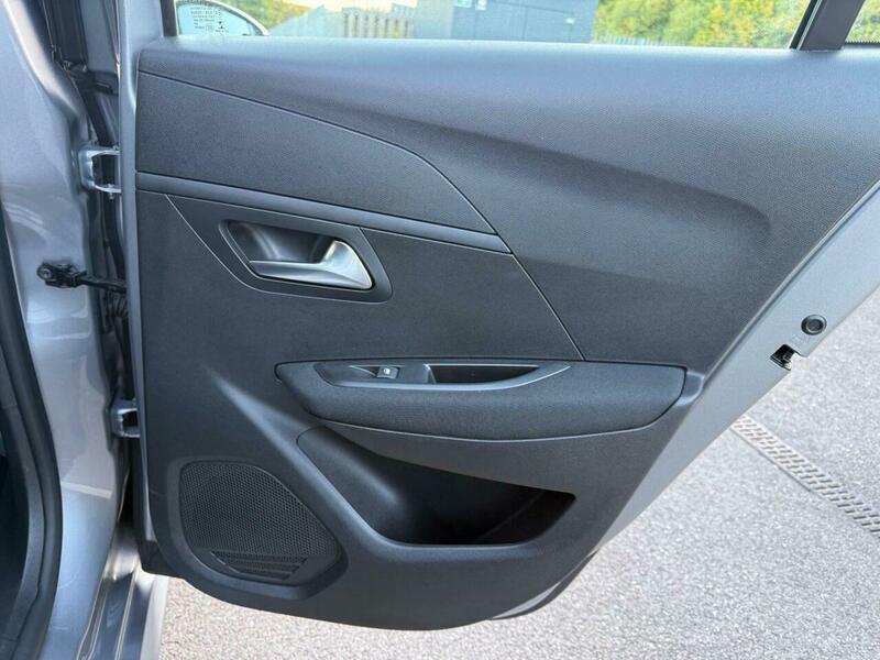 Used Peugeot 208 2022 for sale - 76572120: Photo 37