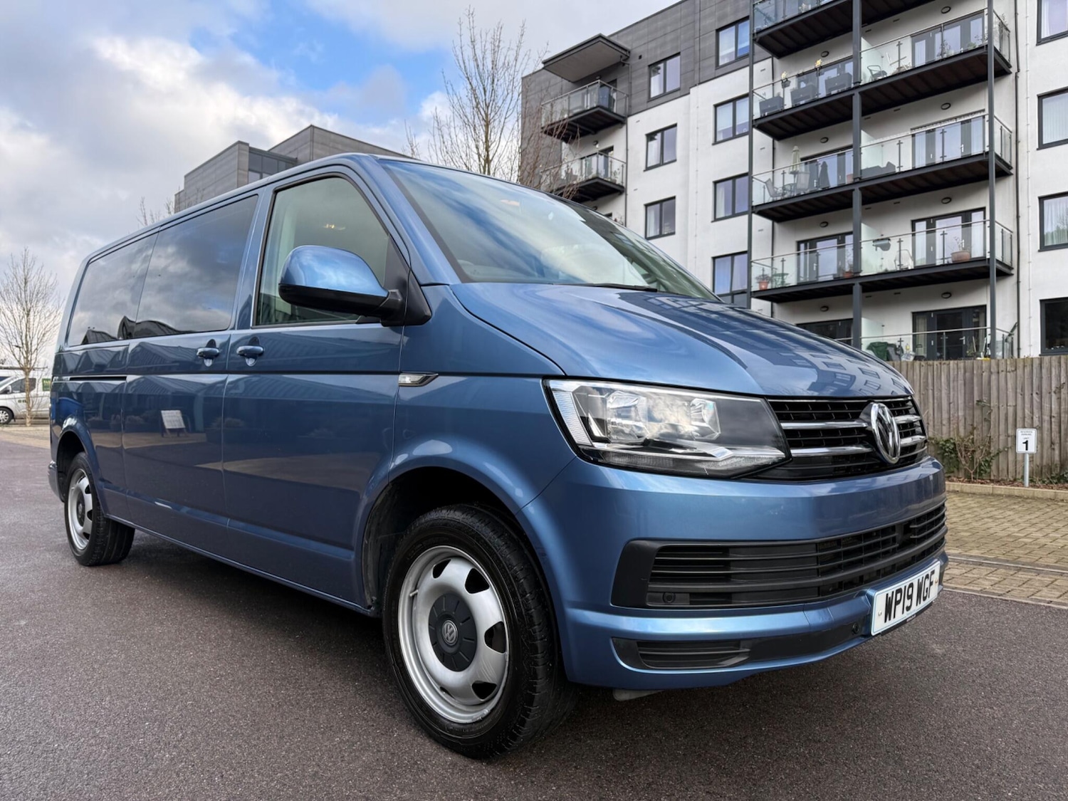 Used Volkswagen Transporter Shuttle 2019 for sale - 77587148: Photo 3