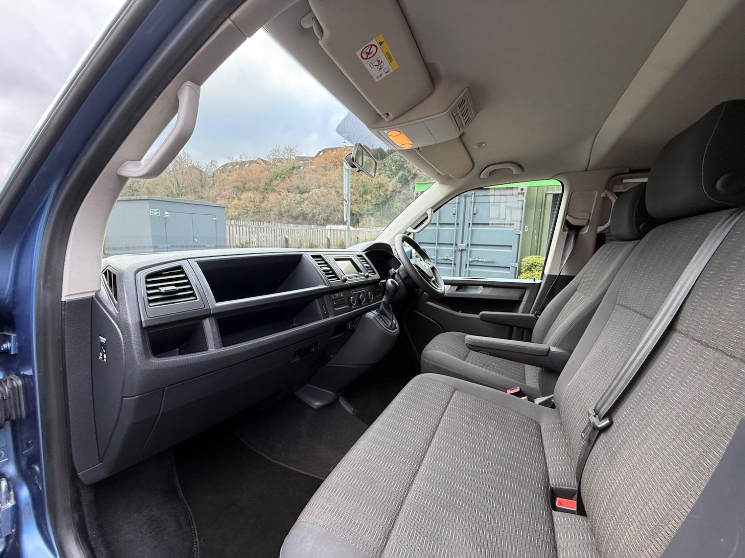 Used Volkswagen Transporter Shuttle 2019 for sale - 77587148: Photo 44