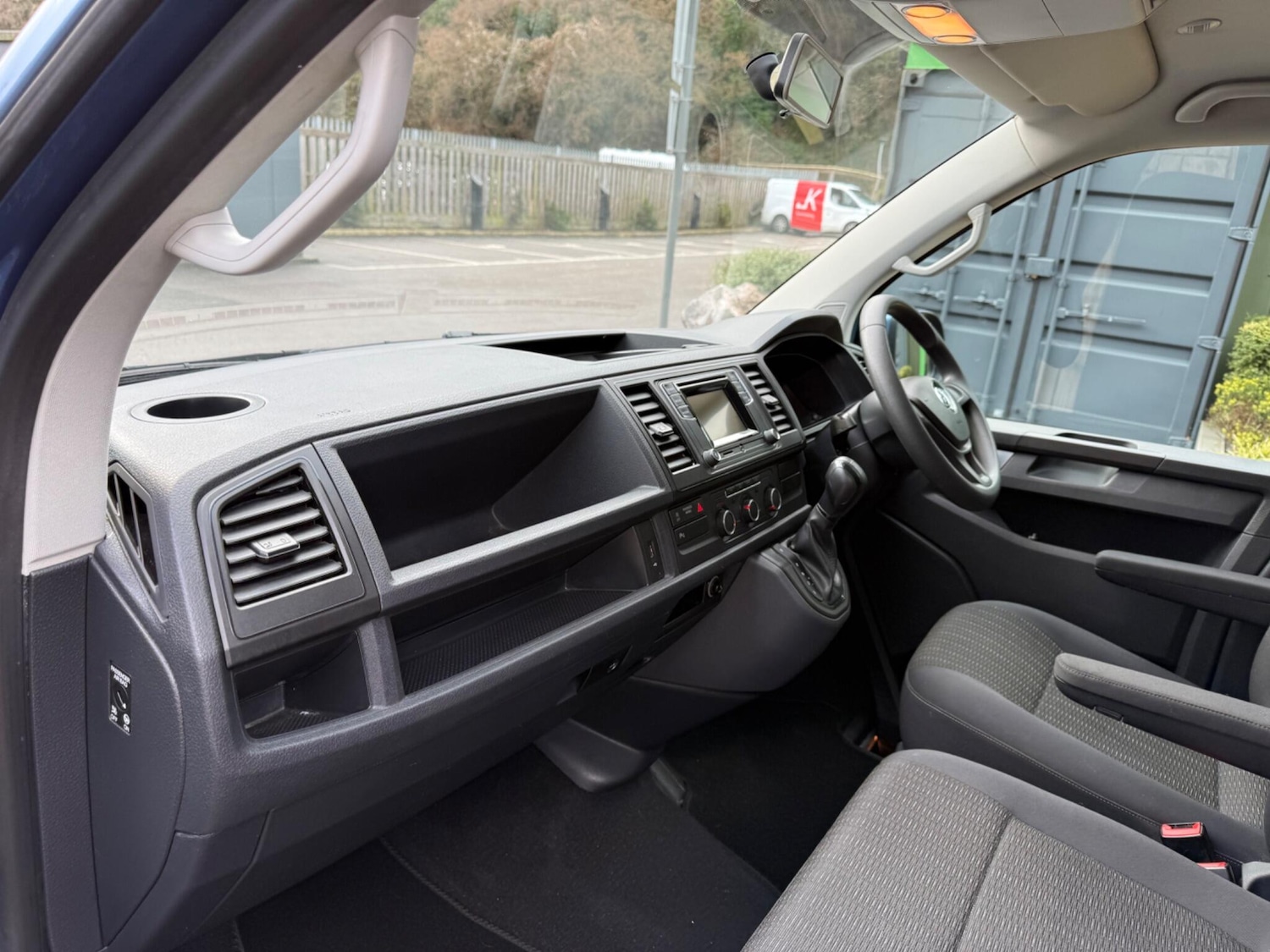 Used Volkswagen Transporter Shuttle 2019 for sale - 77587148: Photo 49