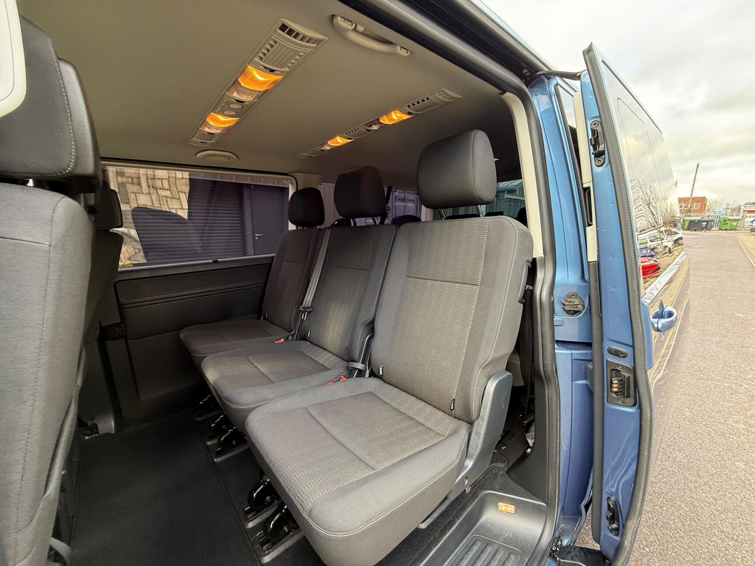 Used Volkswagen Transporter Shuttle 2019 for sale - 77587148: Photo 51