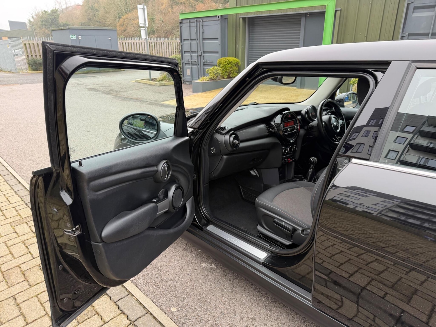 Used MINI Hatch 2015 for sale - 77793932: Photo 23